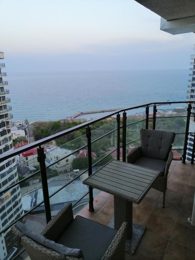 Wowell Apartments Odessa Exterior foto